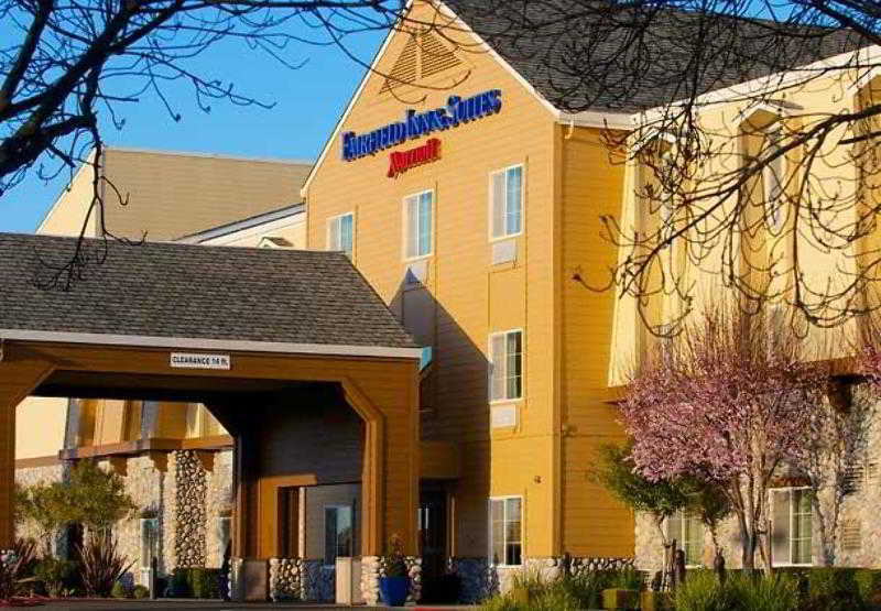 Fairfield Inn And Suites By Marriott Napa American Canyon Bagian luar foto